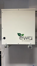 Laden Sie das Bild in den Galerie-Viewer, WASSERGEKUEHLTE KLIMAANLAGE EWA Single Set 1AC035SFE+Wandgerät ISAX-35UI-R32 inkl. WIFI, KLIMAANLAGE OHNE AUSSENGERÄT OHNE BOHRUNG NACH AUSSEN
